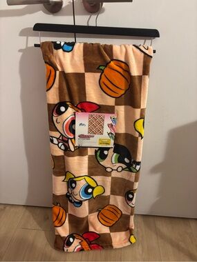 Powerful girls plush throw blanket